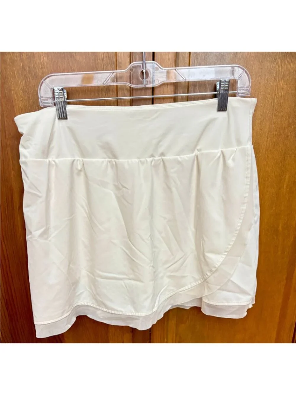 Calia by Carrie Underwood | Soft Cream Athletic Skort | Size Large - Picture 1 of 3